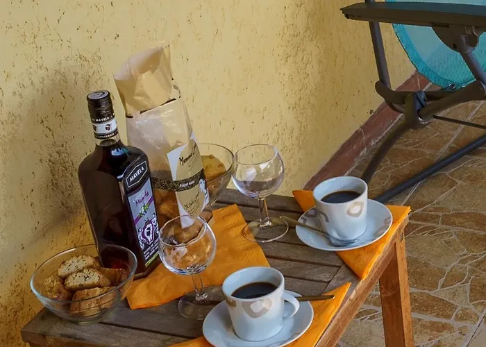 A Nostra Casetta Corsa, Carina, En Bord De Apartment *